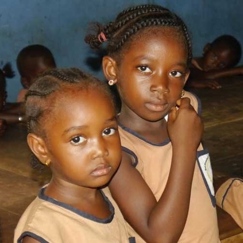 schulalltag-in-mongegba-sq